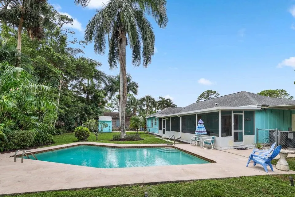 5554 Hibiscus Road