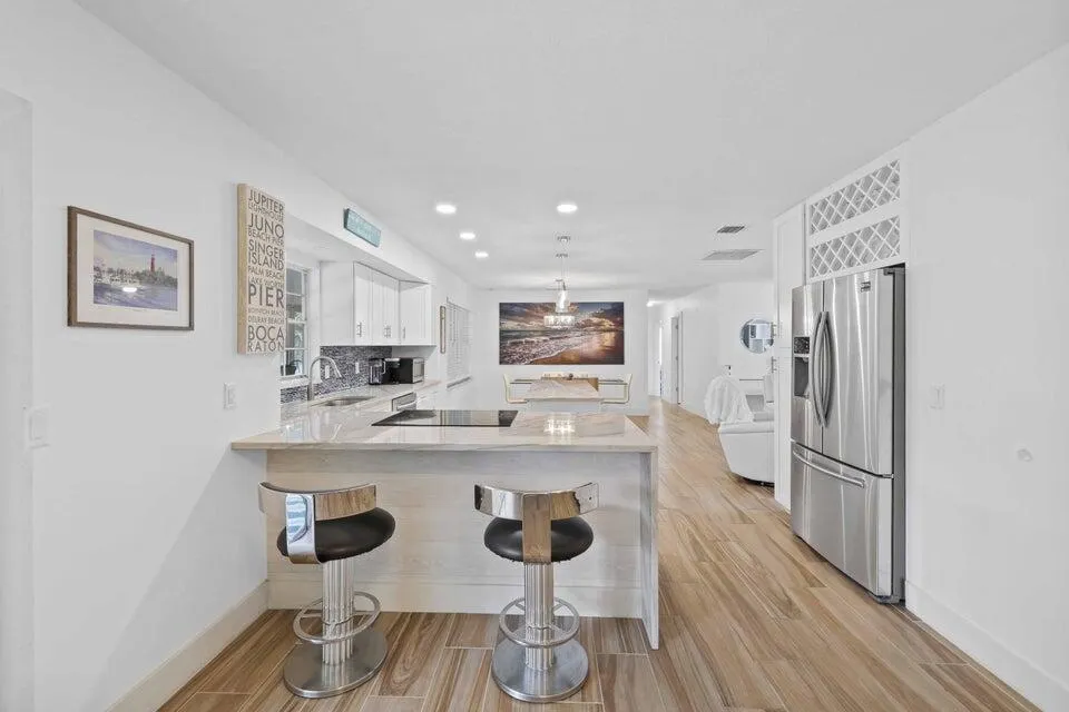 5554 Hibiscus Road