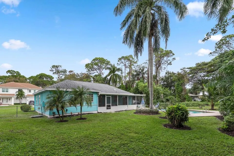 5554 Hibiscus Road