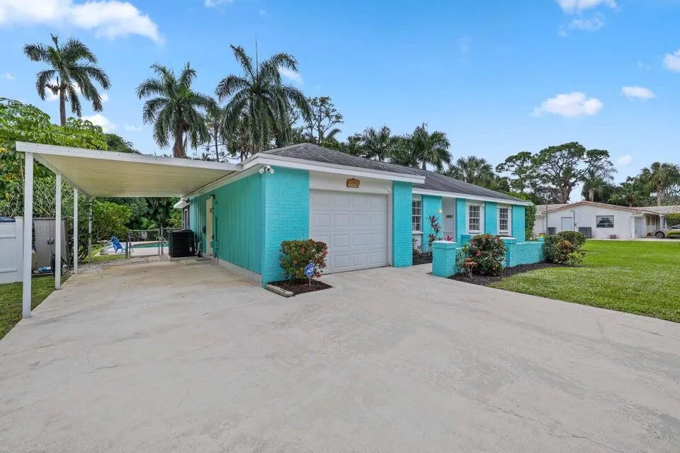 5554 Hibiscus Road