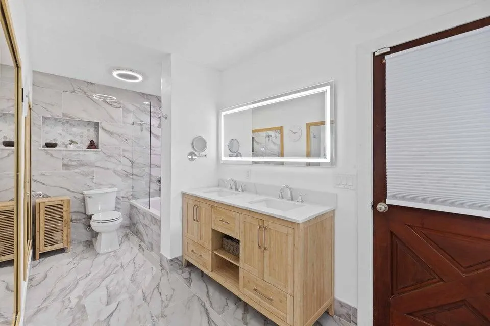5554 Hibiscus Road