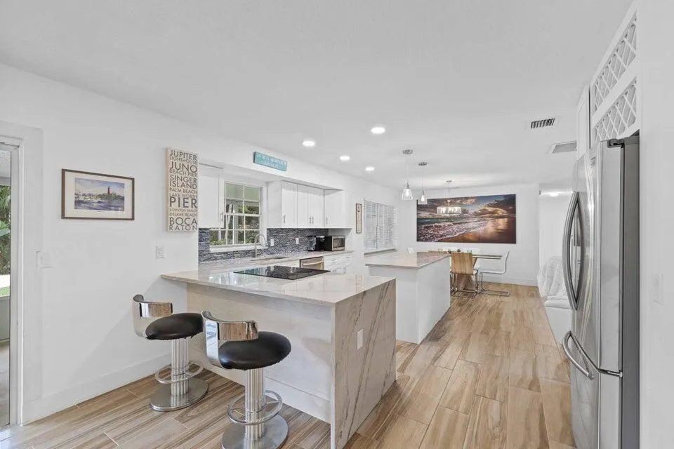 5554 Hibiscus Road