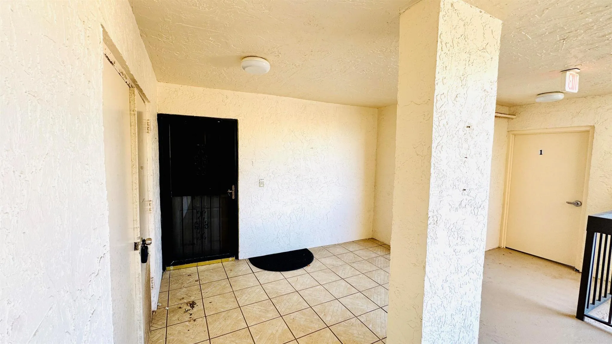 7030 Half Moon Circle, #121