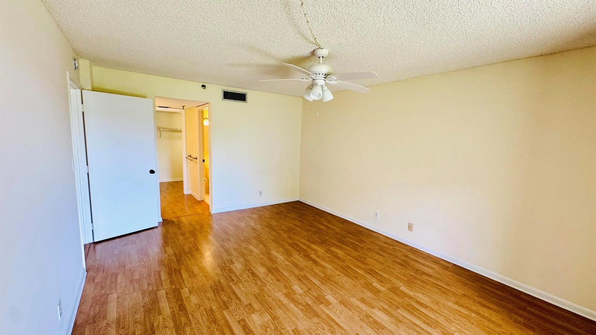 7030 Half Moon Circle, #121