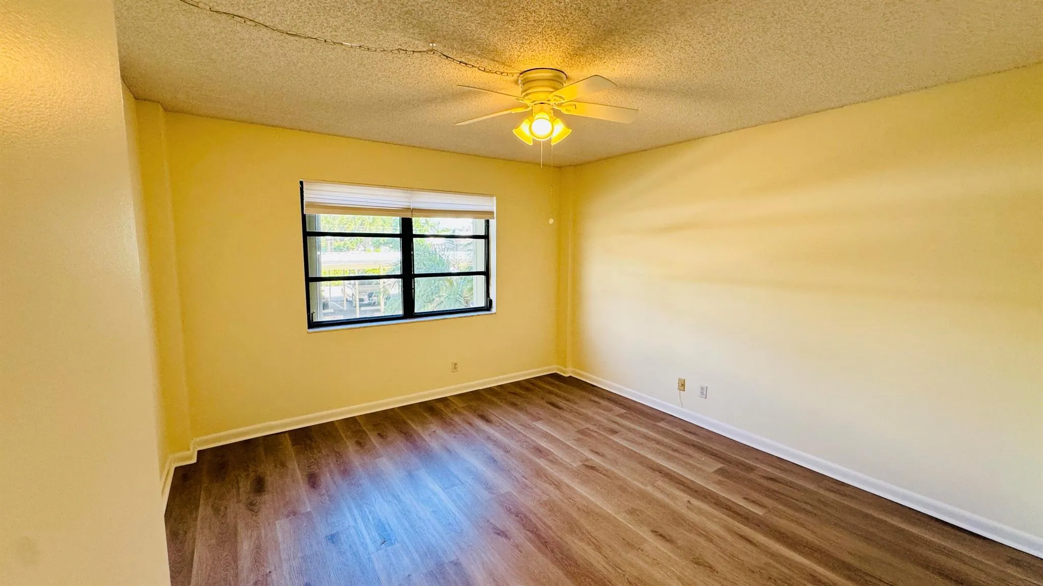 7030 Half Moon Circle, #121