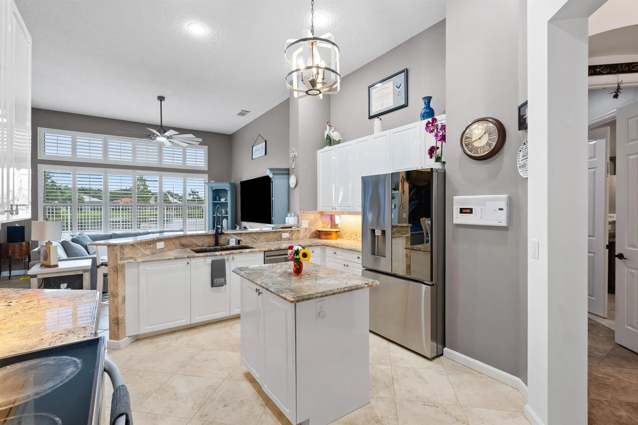 616 SW Lake Charles Circle