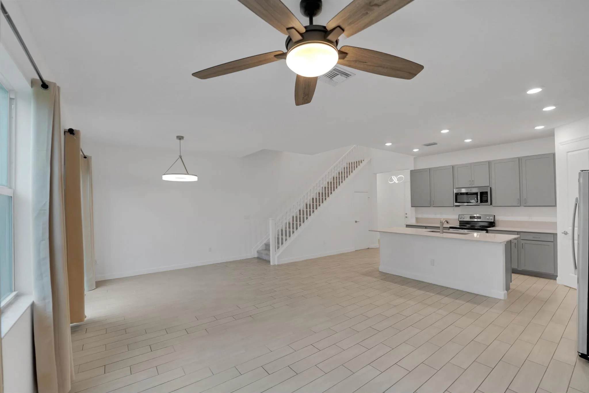 4950 Navali Drive