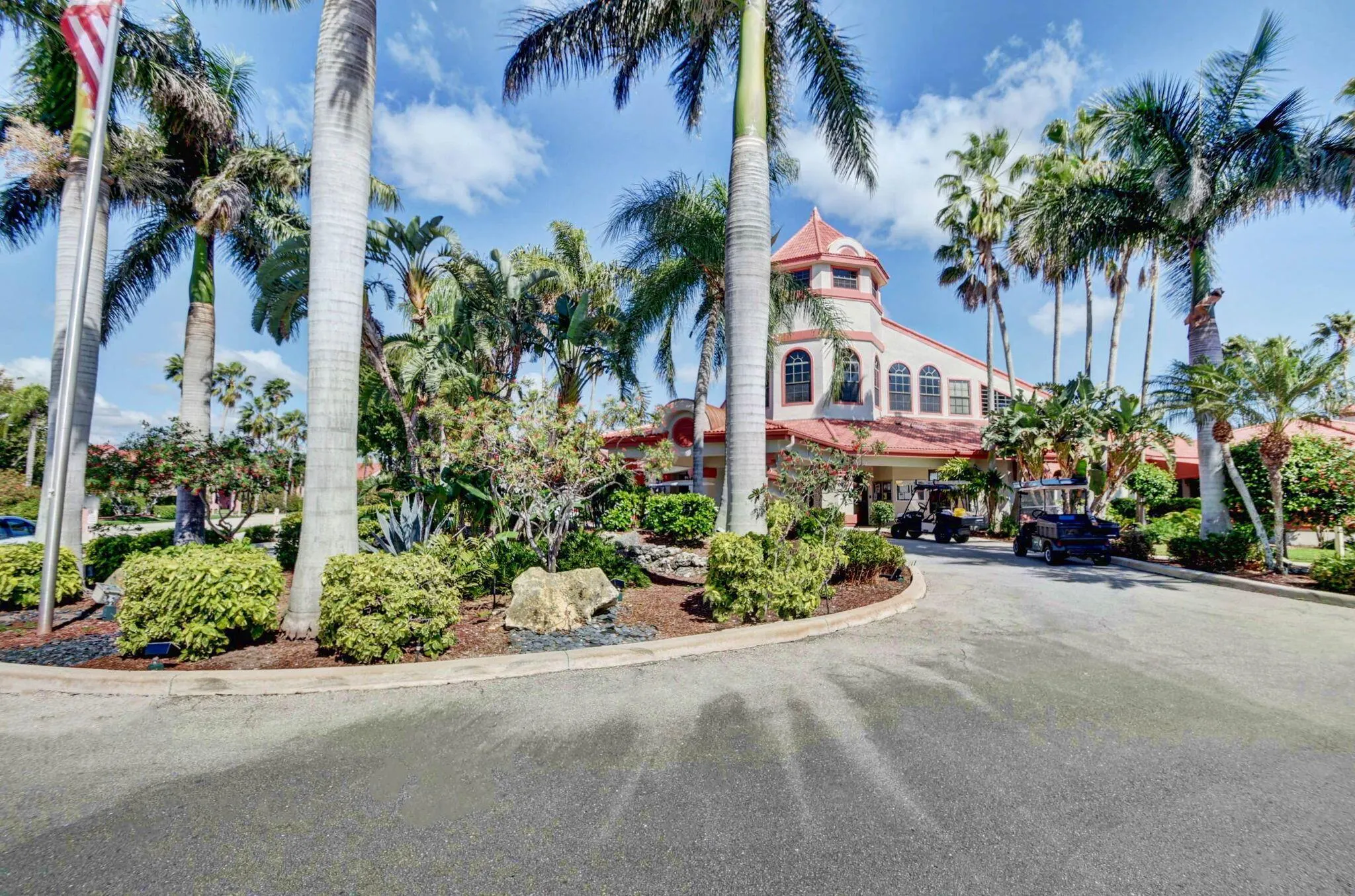 7613 Lexington Club Boulevard, #A