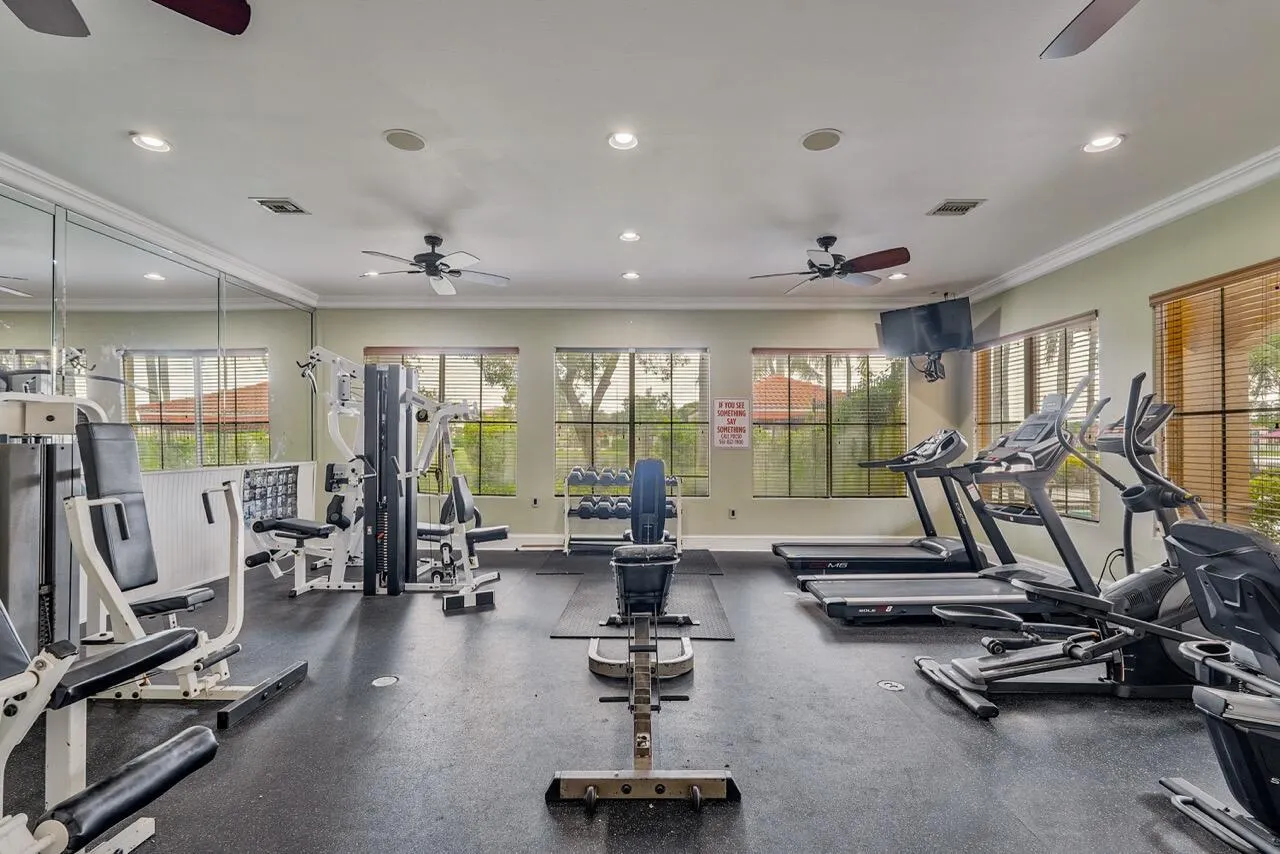 4041 San Marino Boulevard, #202