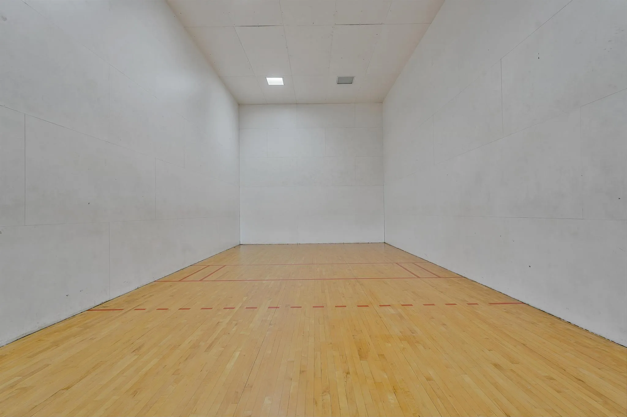 4041 San Marino Boulevard, #202