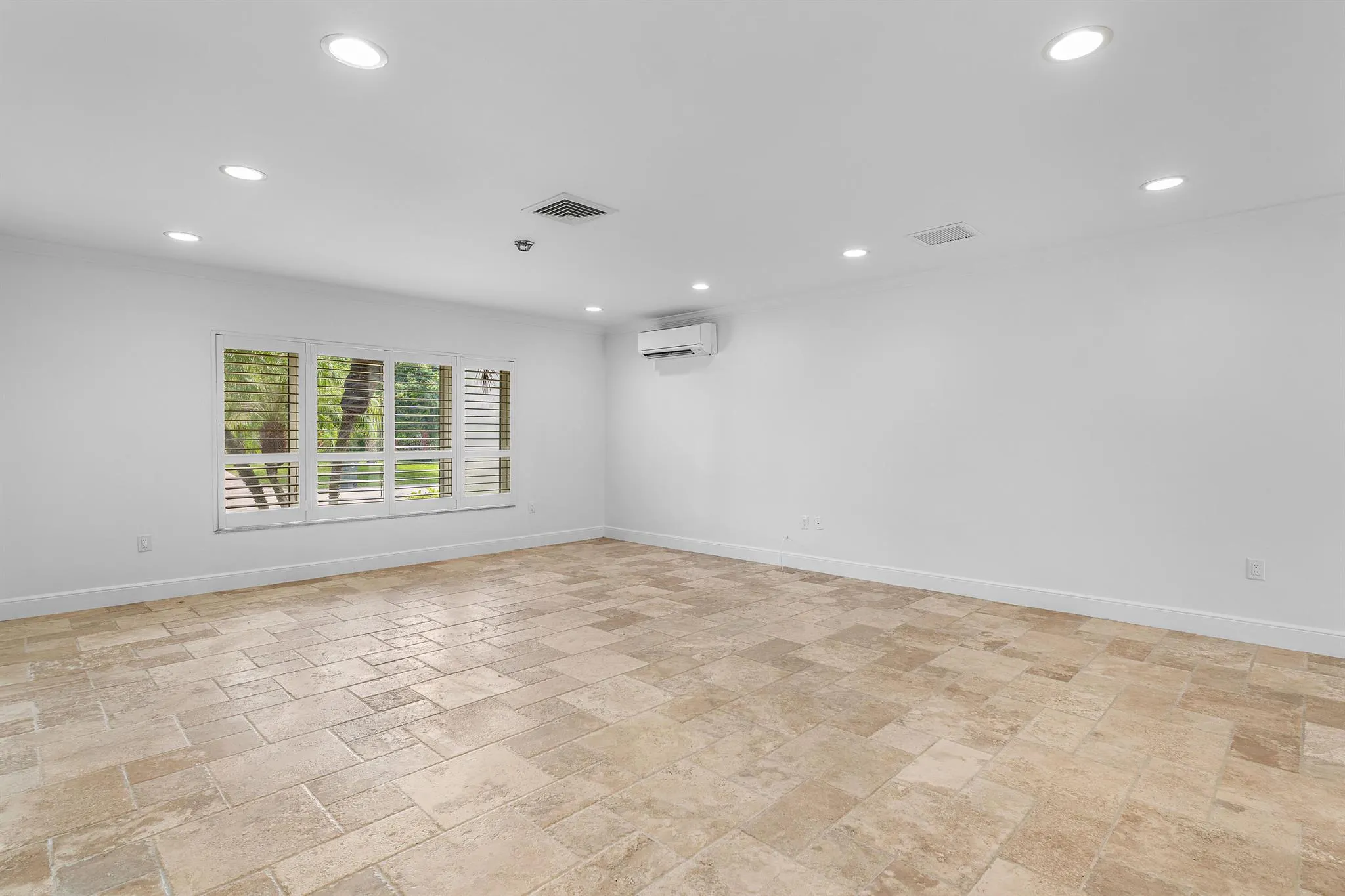 783 Valencia Drive