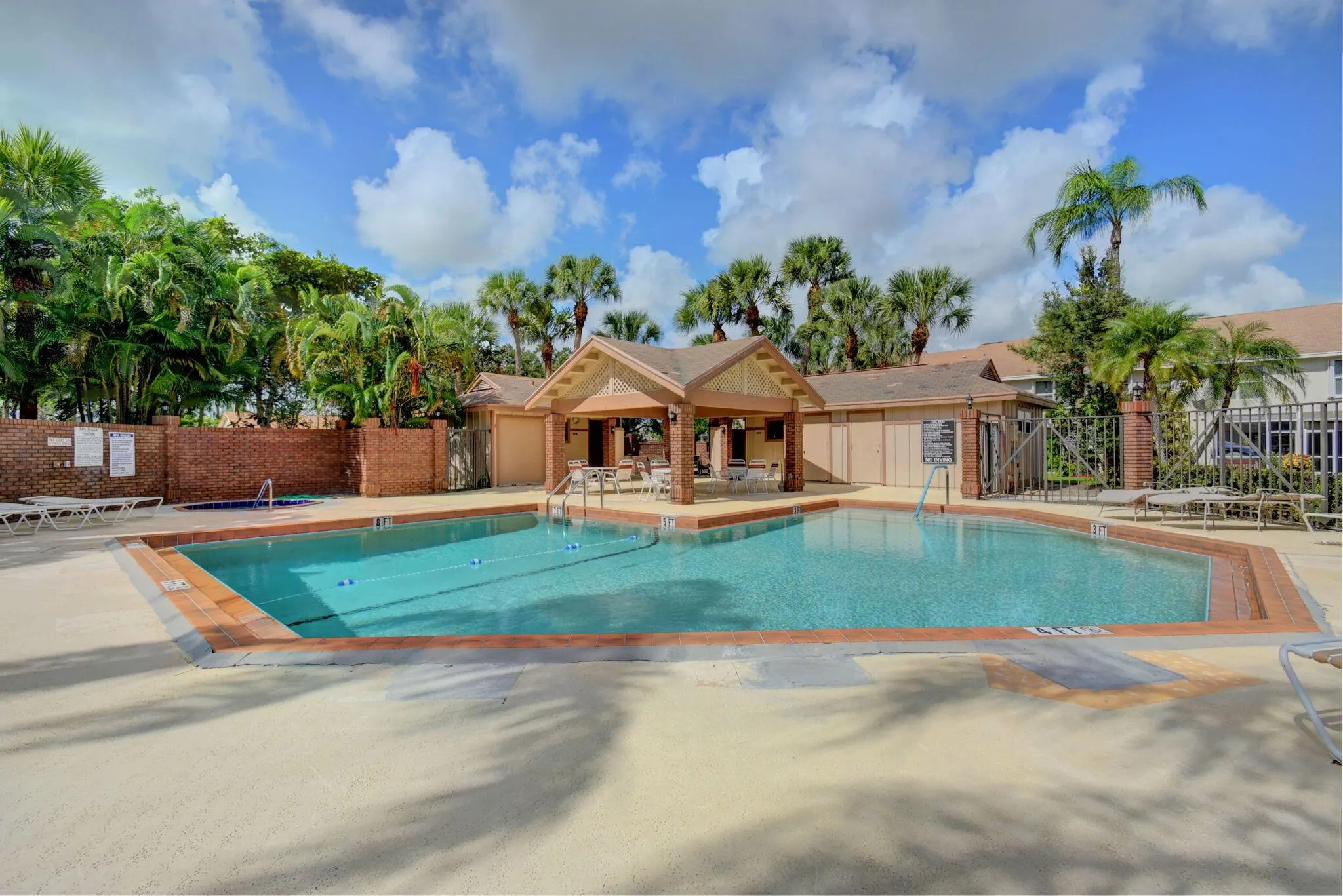801 Harbour Pointe Way