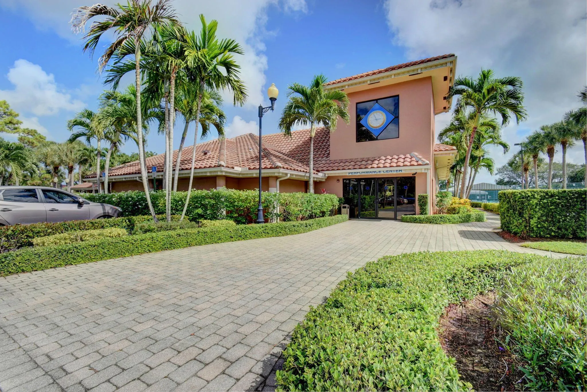 801 Harbour Pointe Way