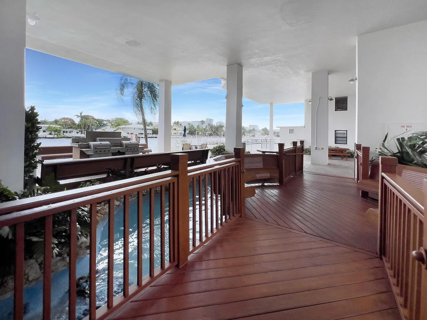 3100 NE 48th Street, #Ph10