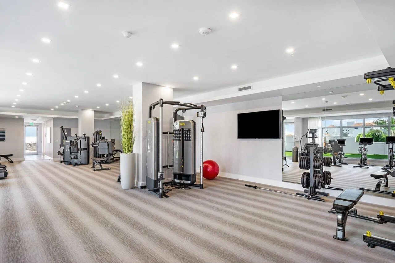 155 E Boca Raton Road, #417