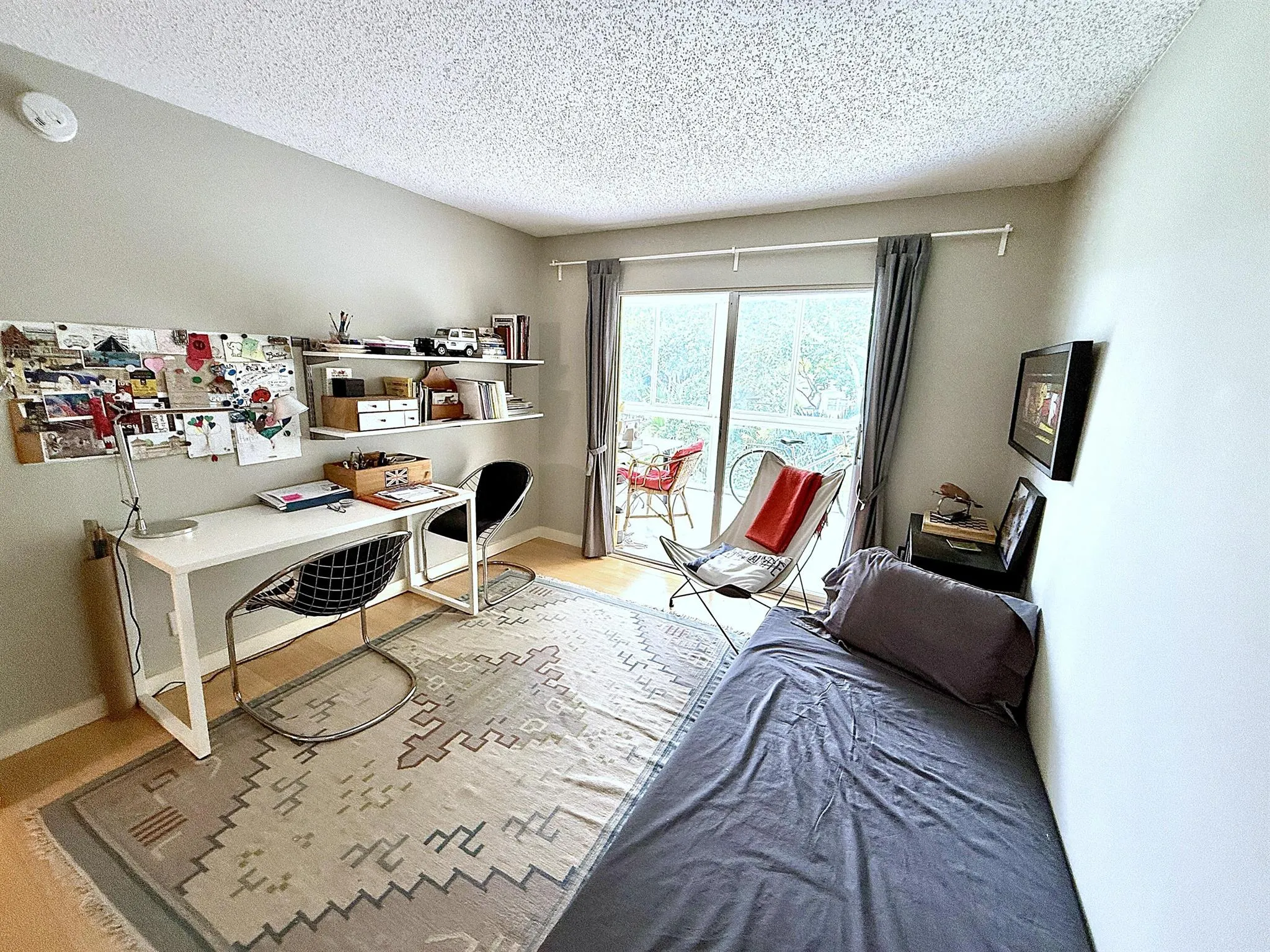 3032 Oakridge D