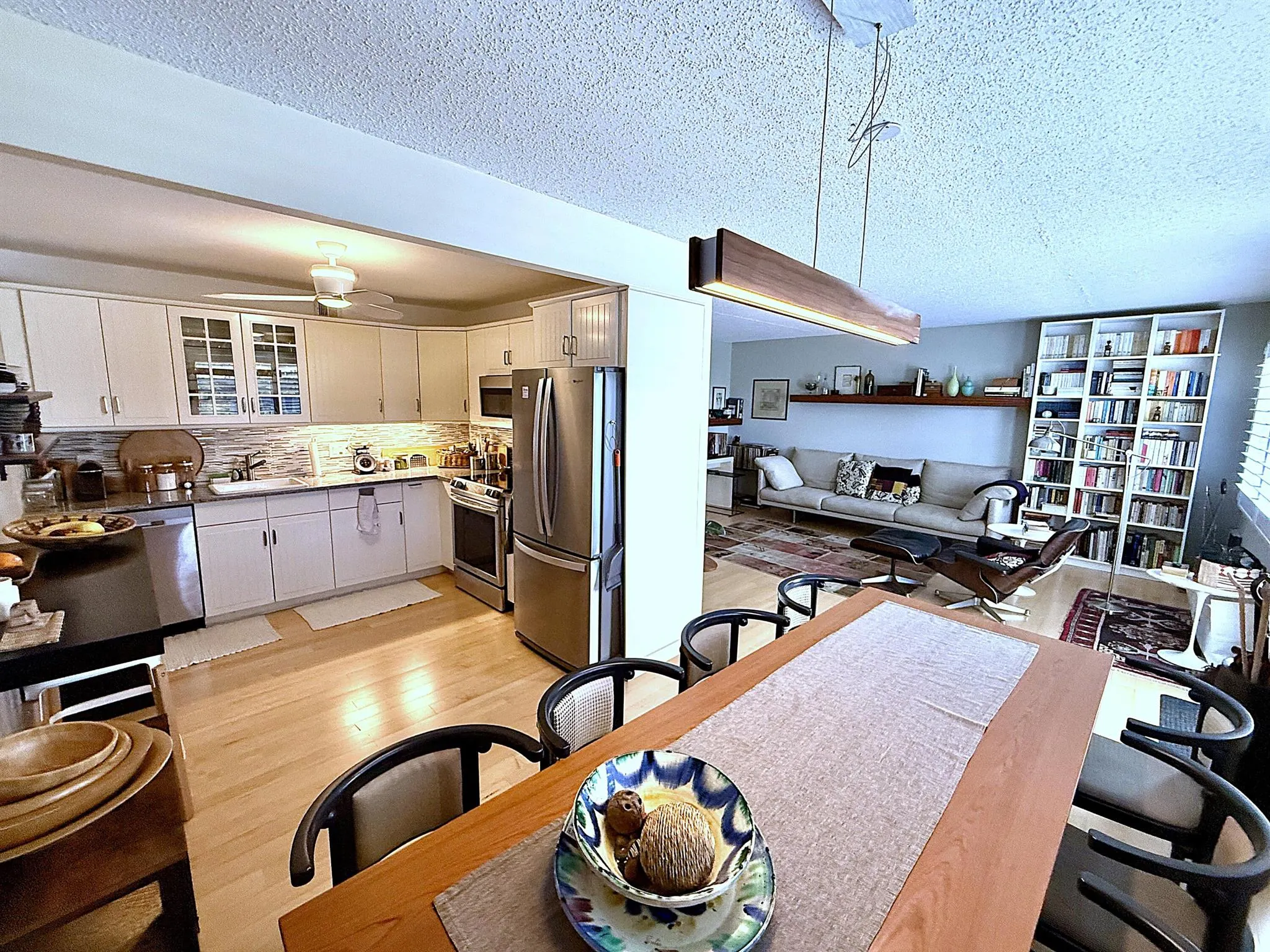 3032 Oakridge D