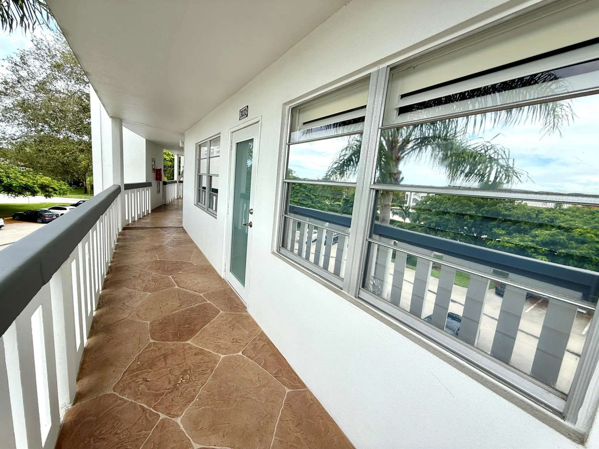 3032 Oakridge D