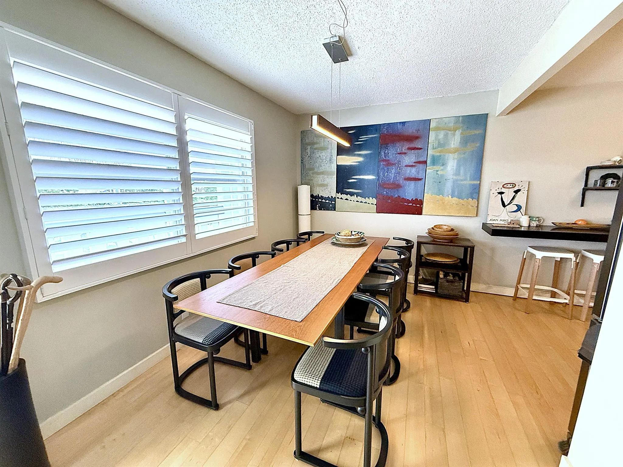 3032 Oakridge D