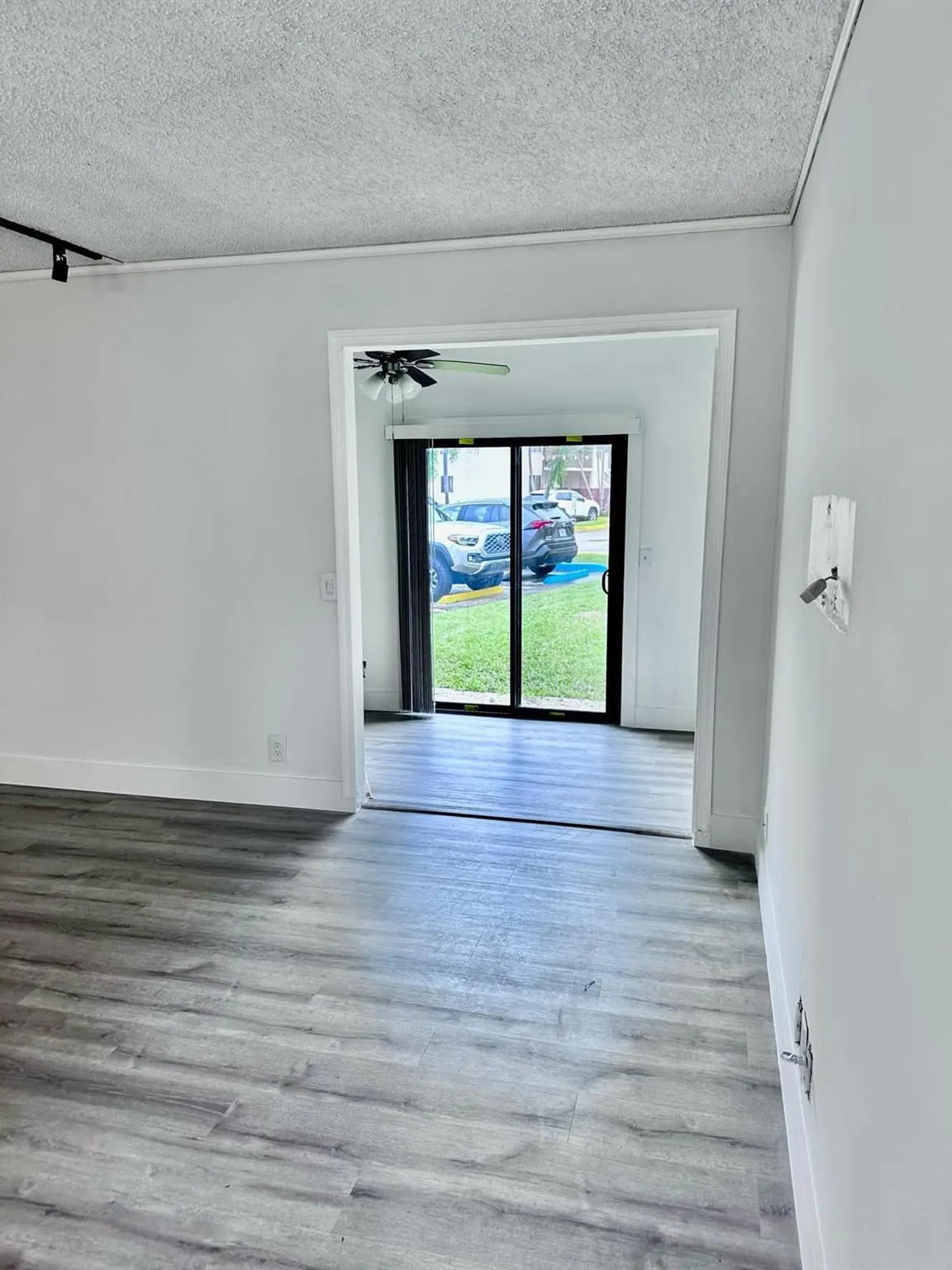 7951 Southgate Boulevard, #F1