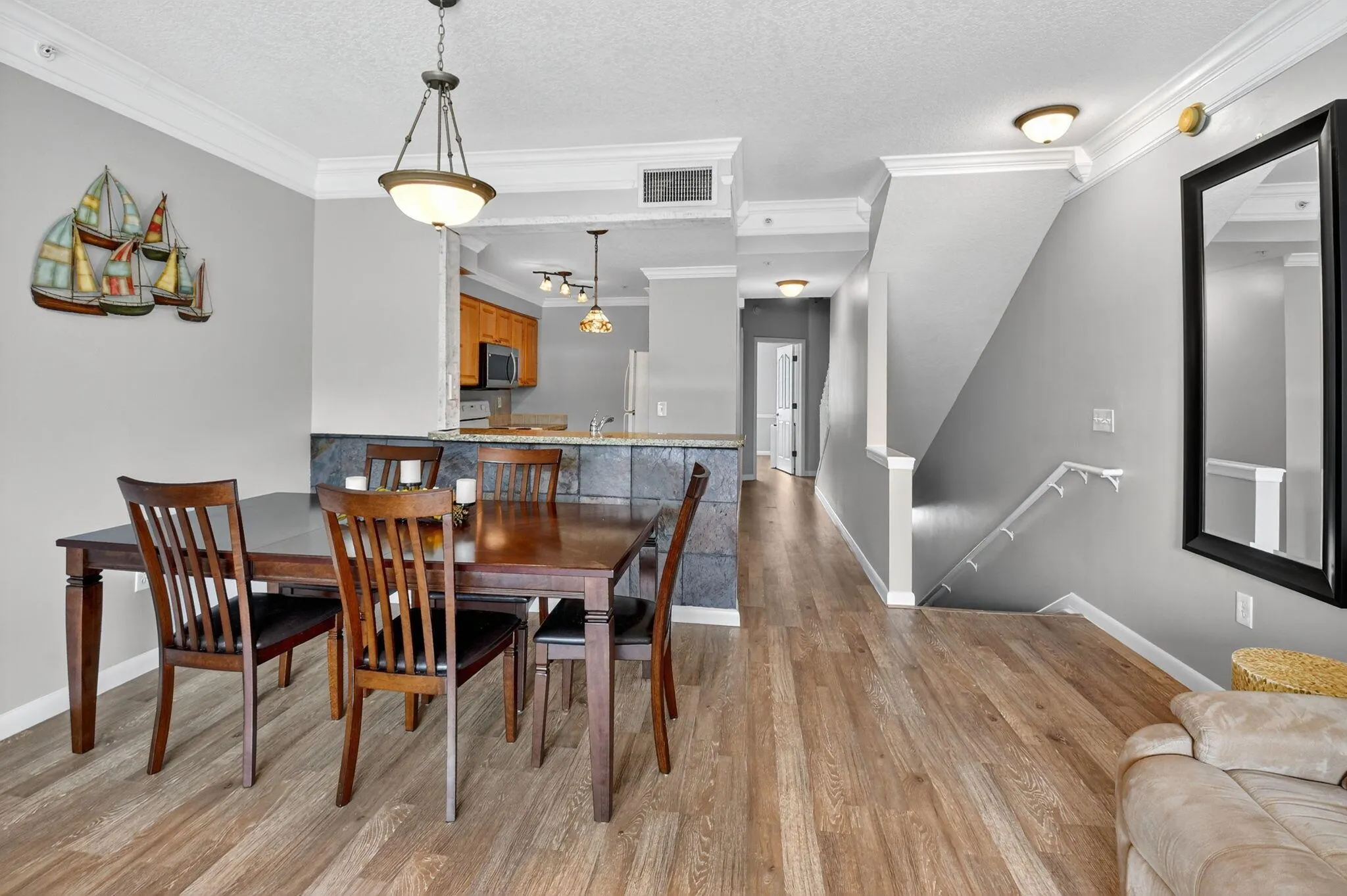 2038 Alta Meadows Lane, #1507