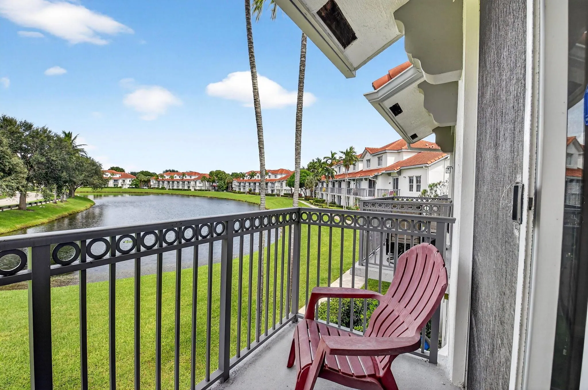 2038 Alta Meadows Lane, #1507