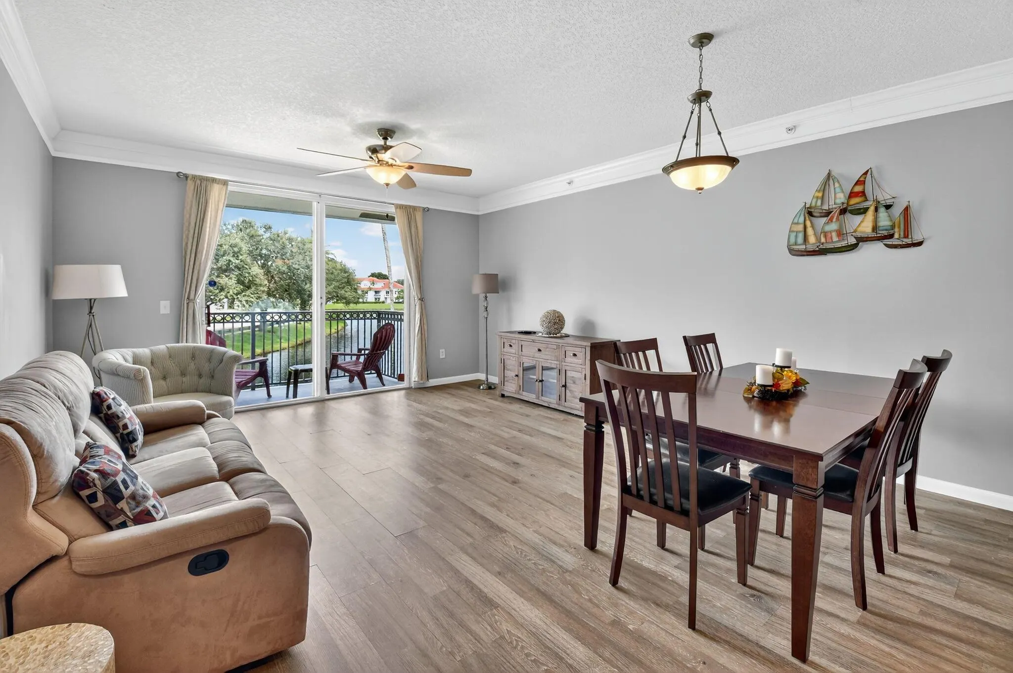2038 Alta Meadows Lane, #1507