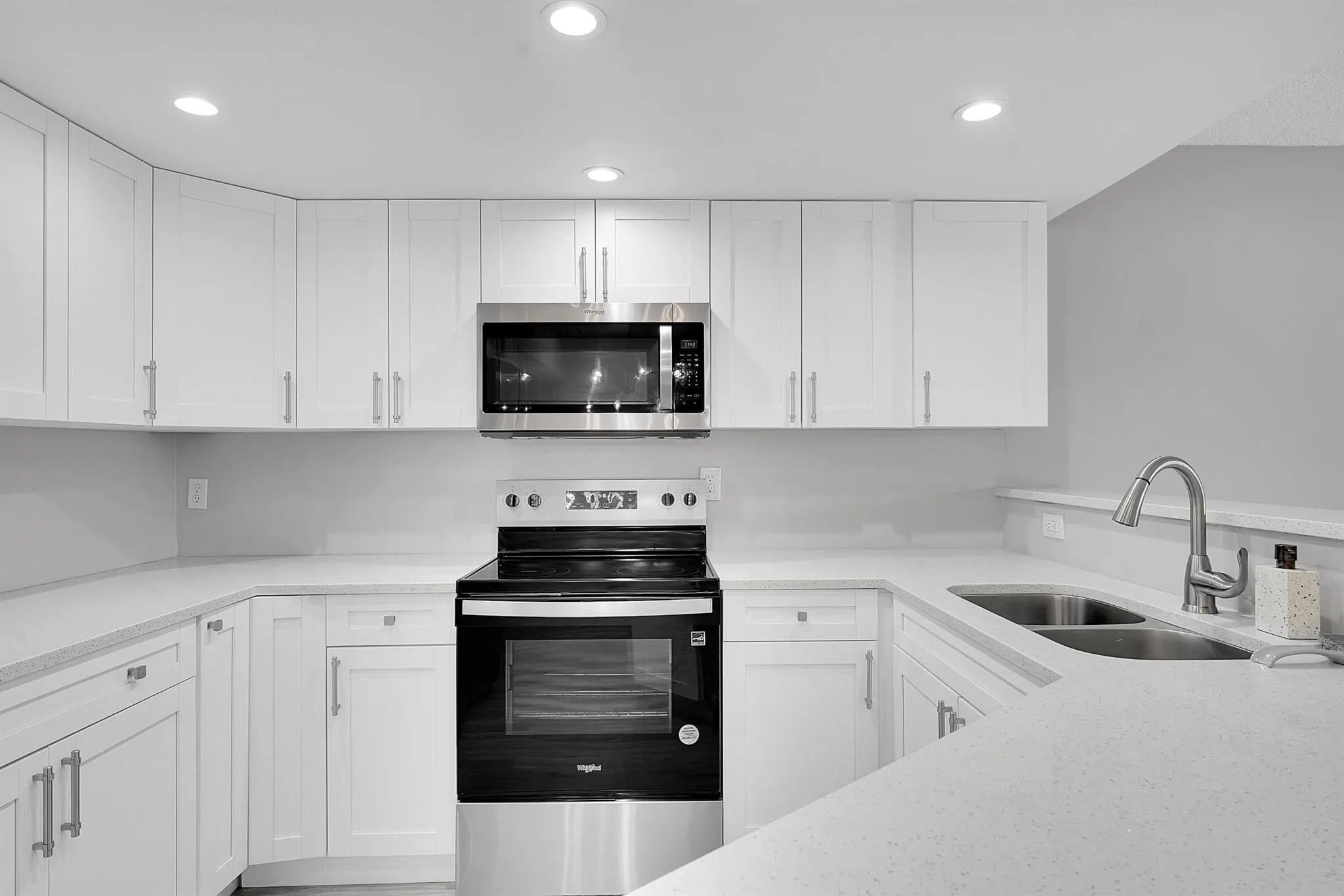 6528 Chasewood Drive, #B