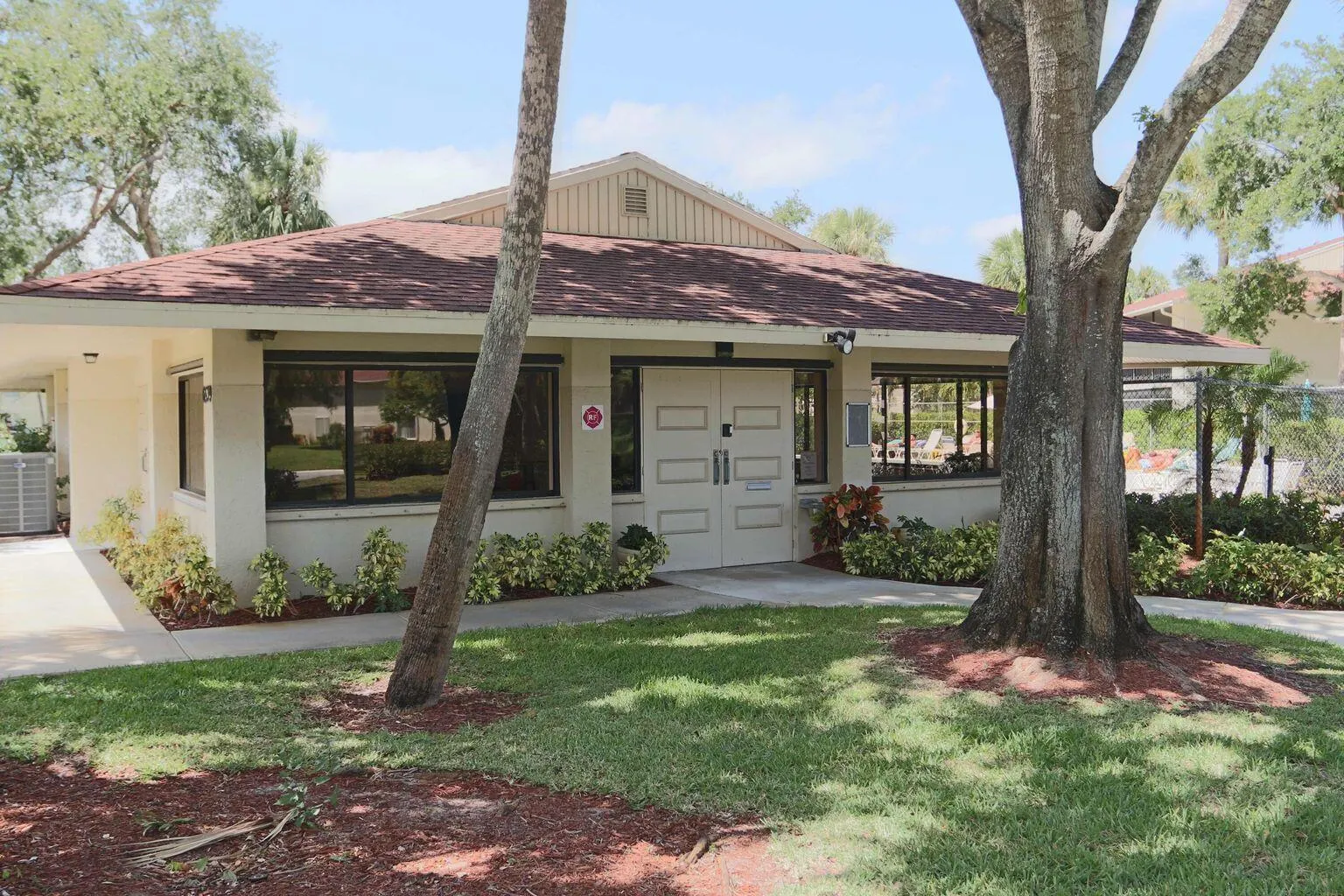 6528 Chasewood Drive, #B