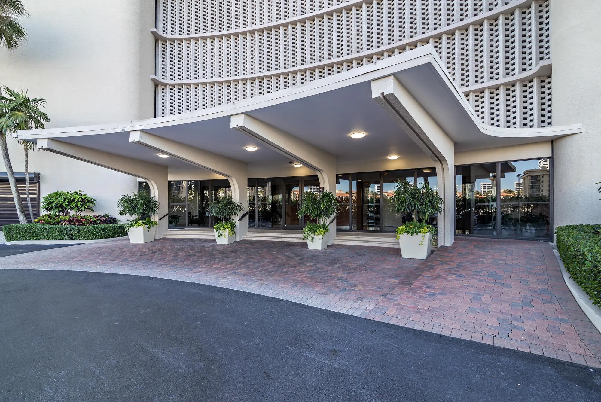 1200 S Flagler Drive, #1706