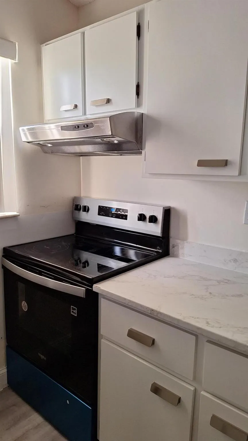 9430 Boca Cove Circle, #209
