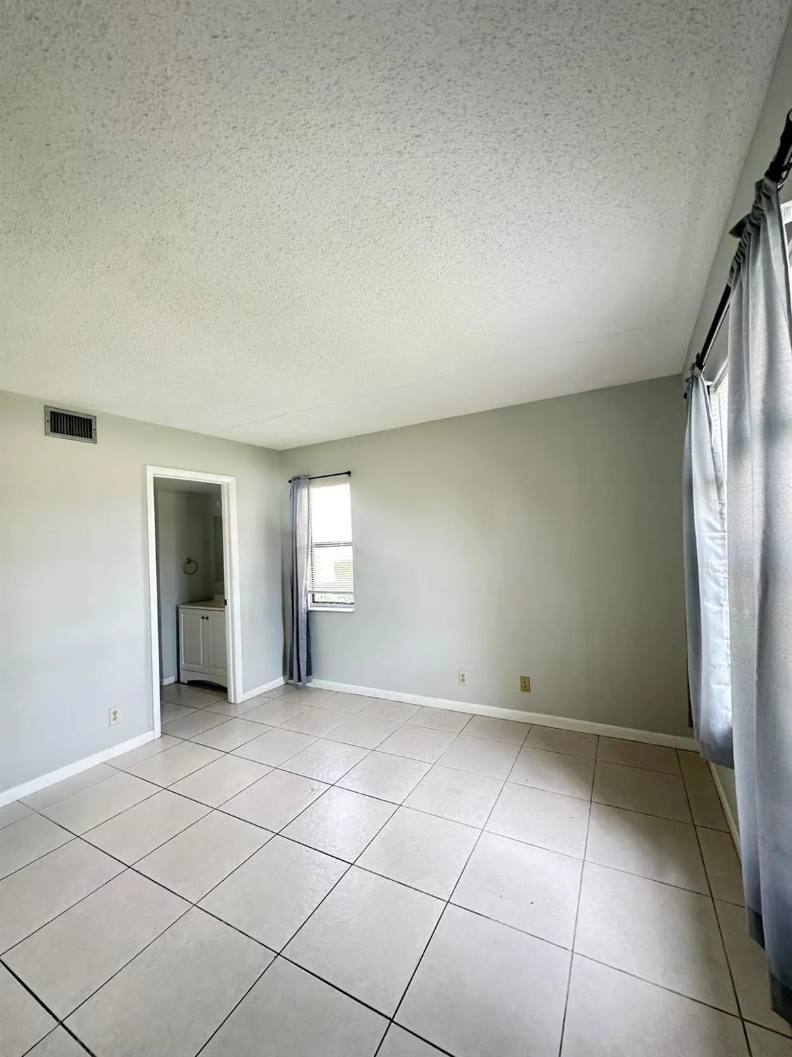7101 Golf Colony Court, #101