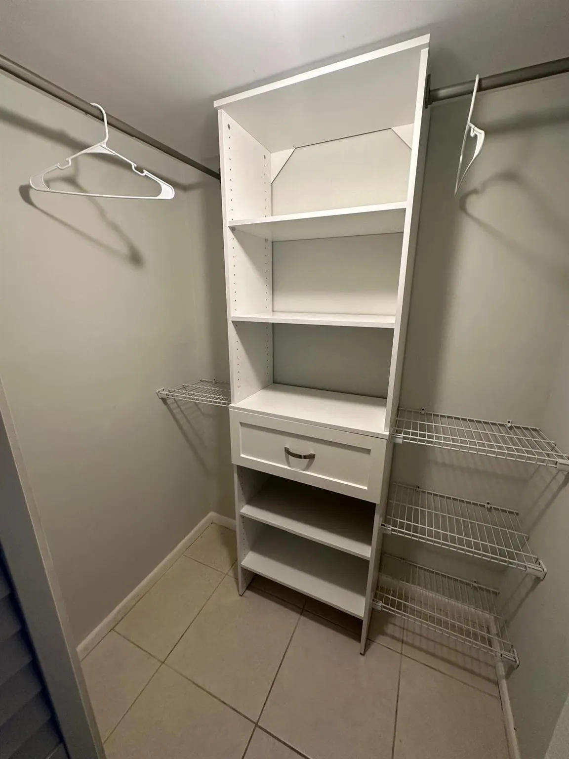 7101 Golf Colony Court, #101