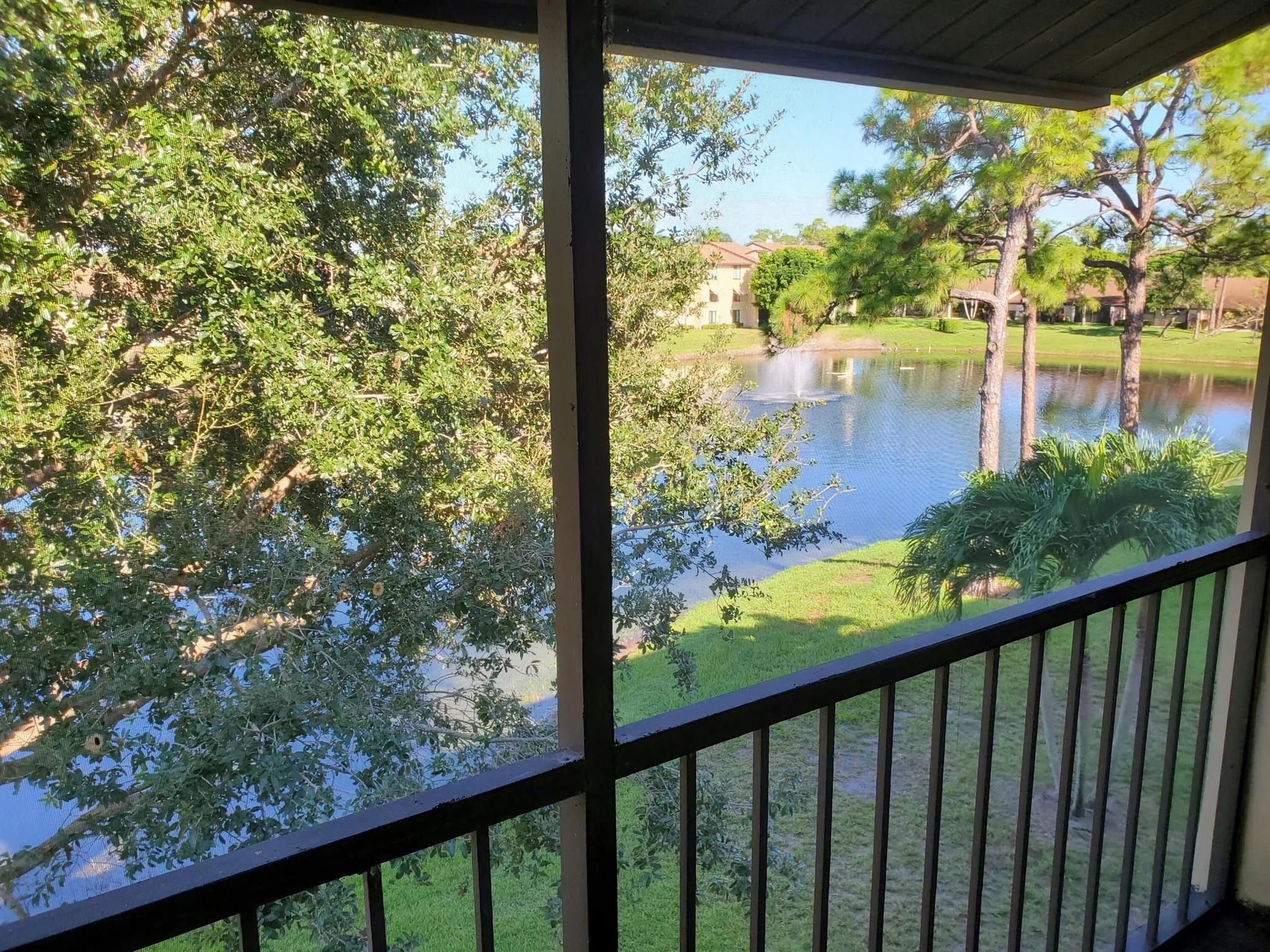 629 Sea Pine Way, #H3