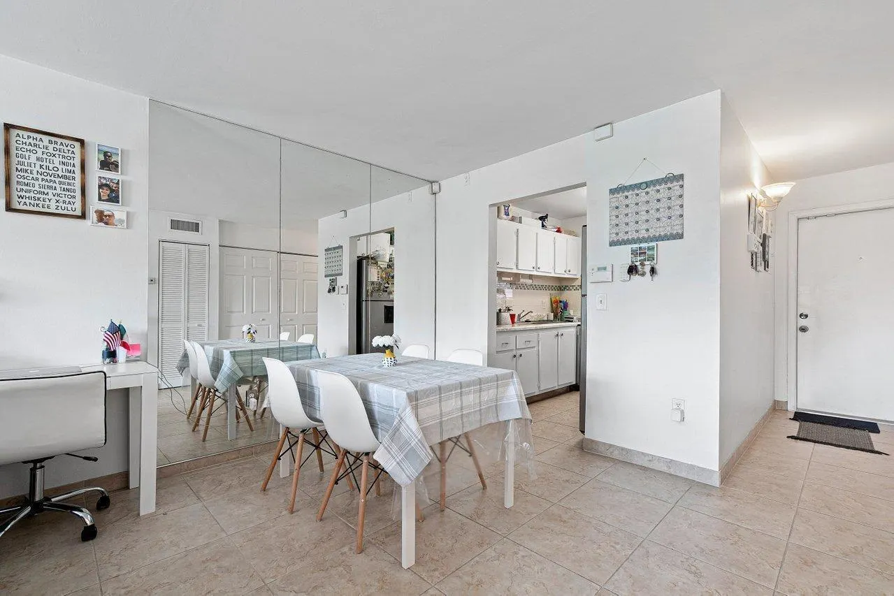 600 SW 2nd 2390 Avenue, #2390