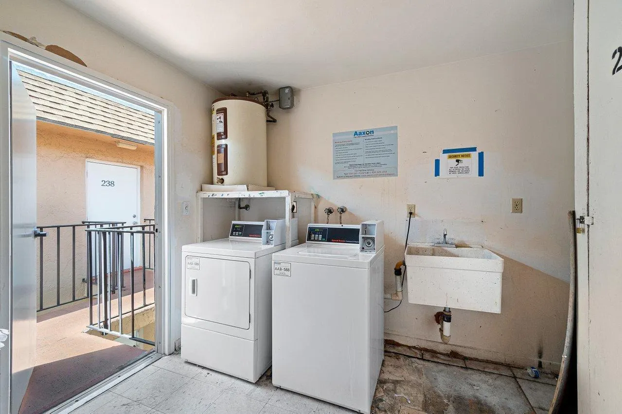 600 SW 2nd 2390 Avenue, #2390