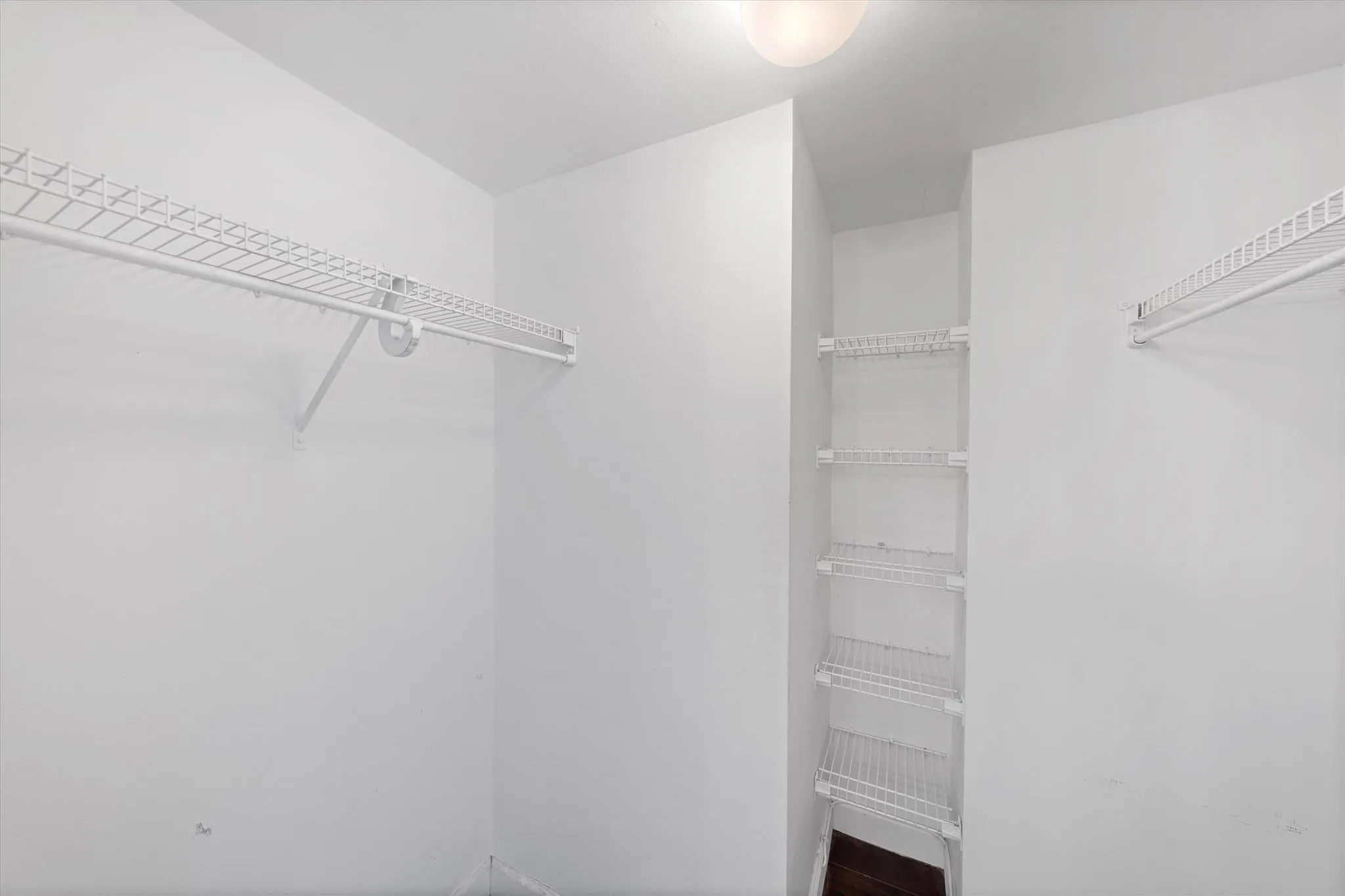 20301 W Country Club Drive, #1927