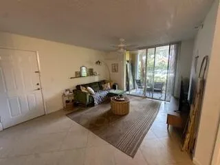 160 Yacht Club Way, #102
