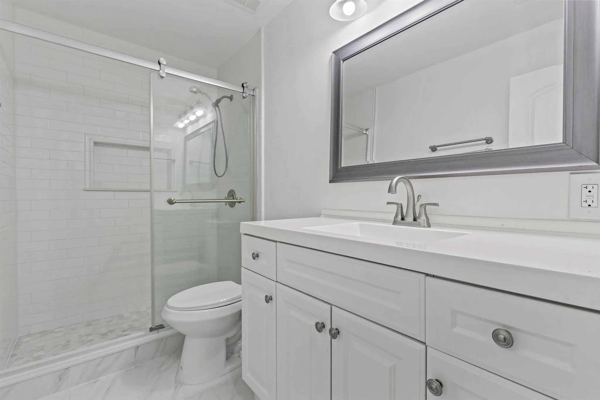 1651 W 35th Street