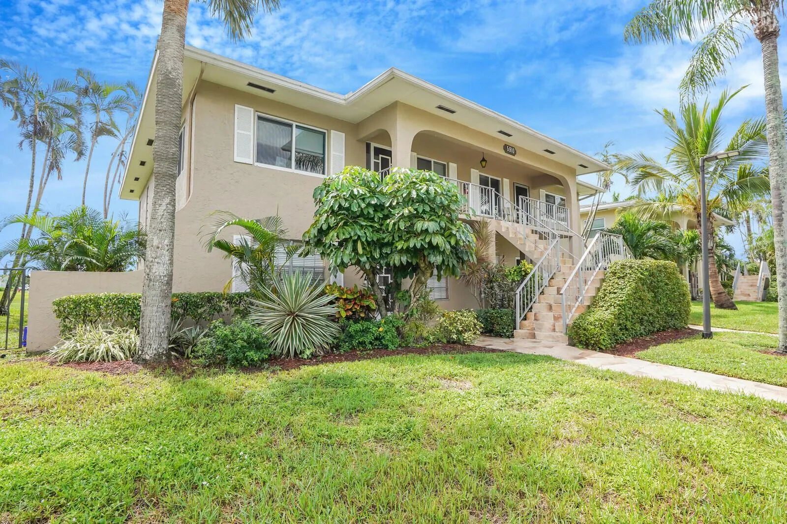 5910 Via Delray, #B