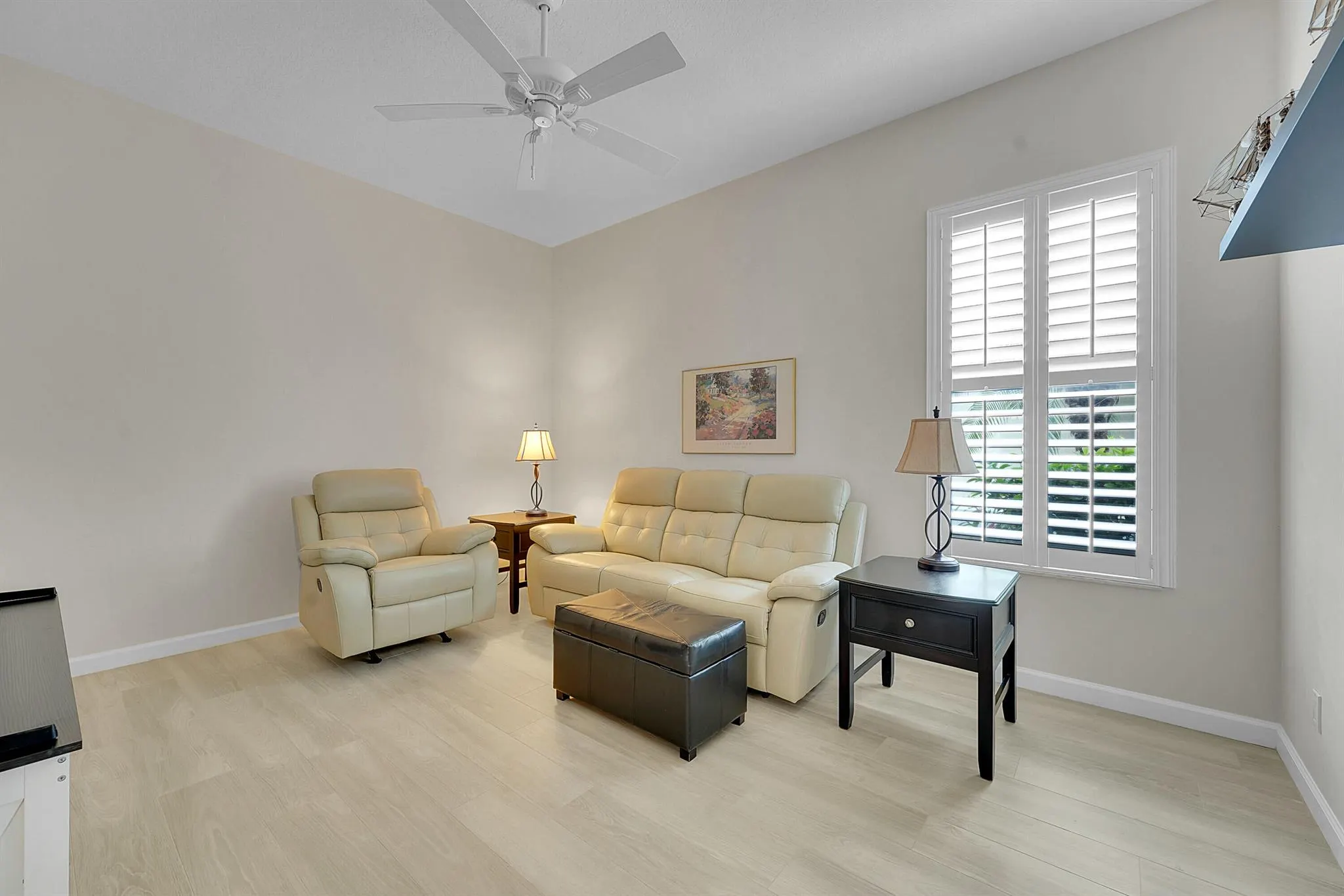 627 SW Saint Thomas Cove