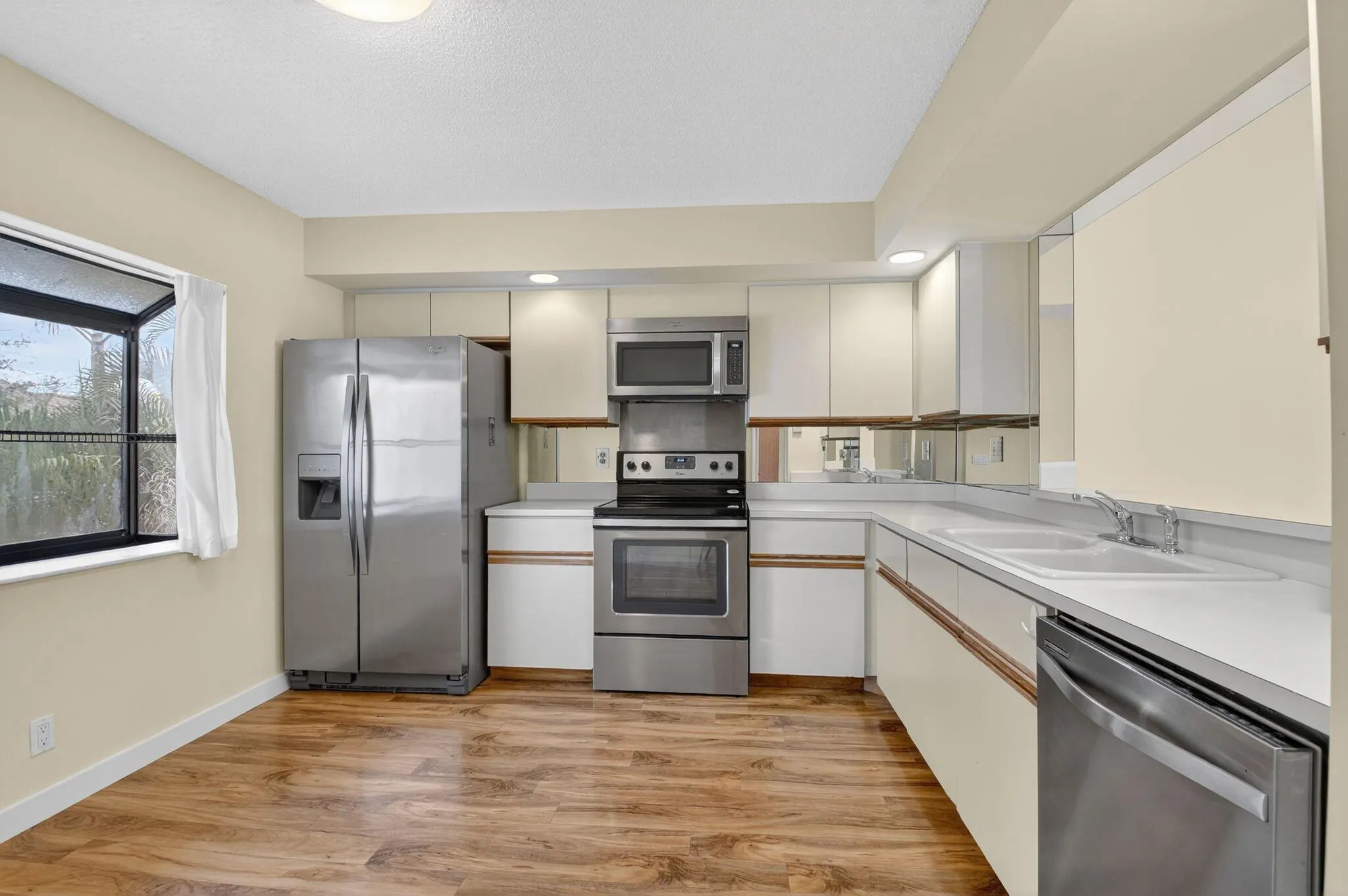 7736 La Mirada Drive, #7736