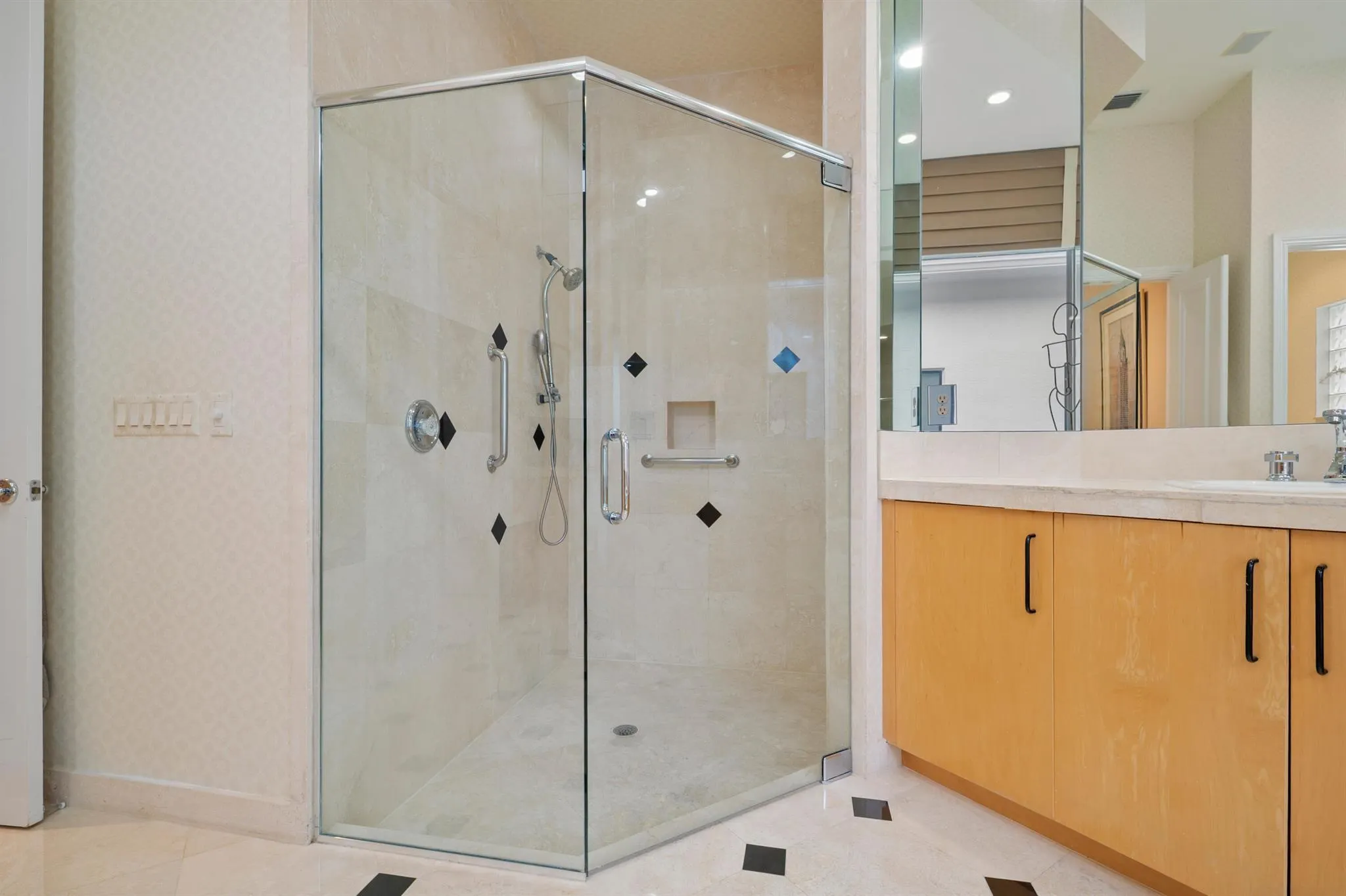 7636 Bella Verde Way