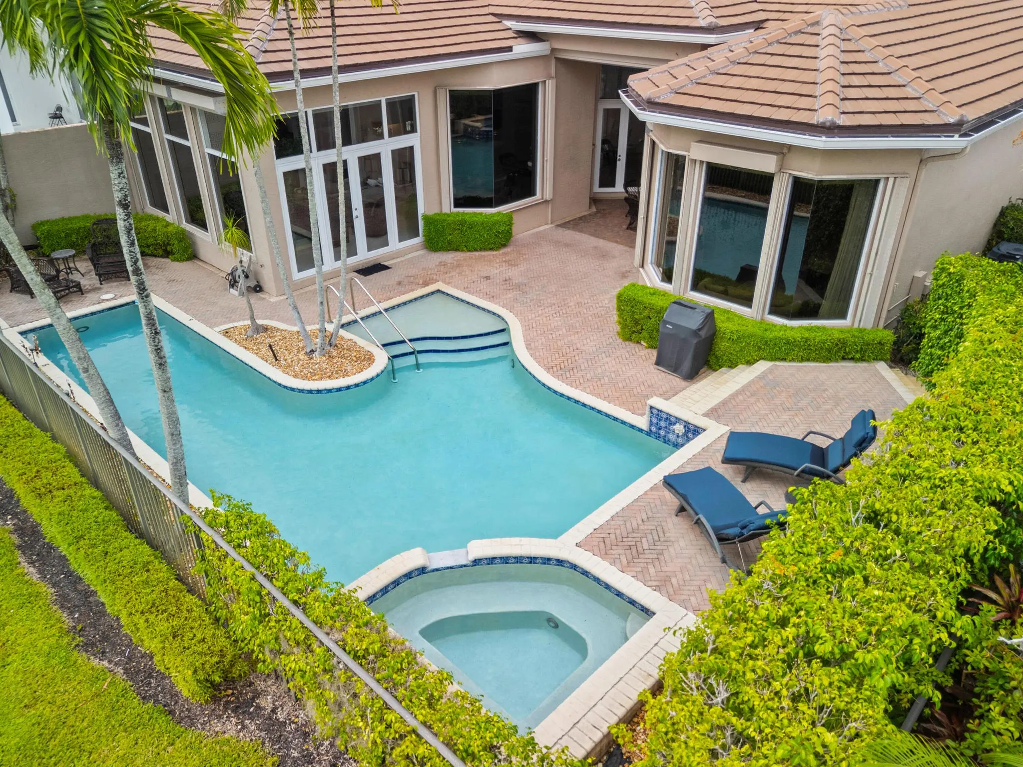 7636 Bella Verde Way