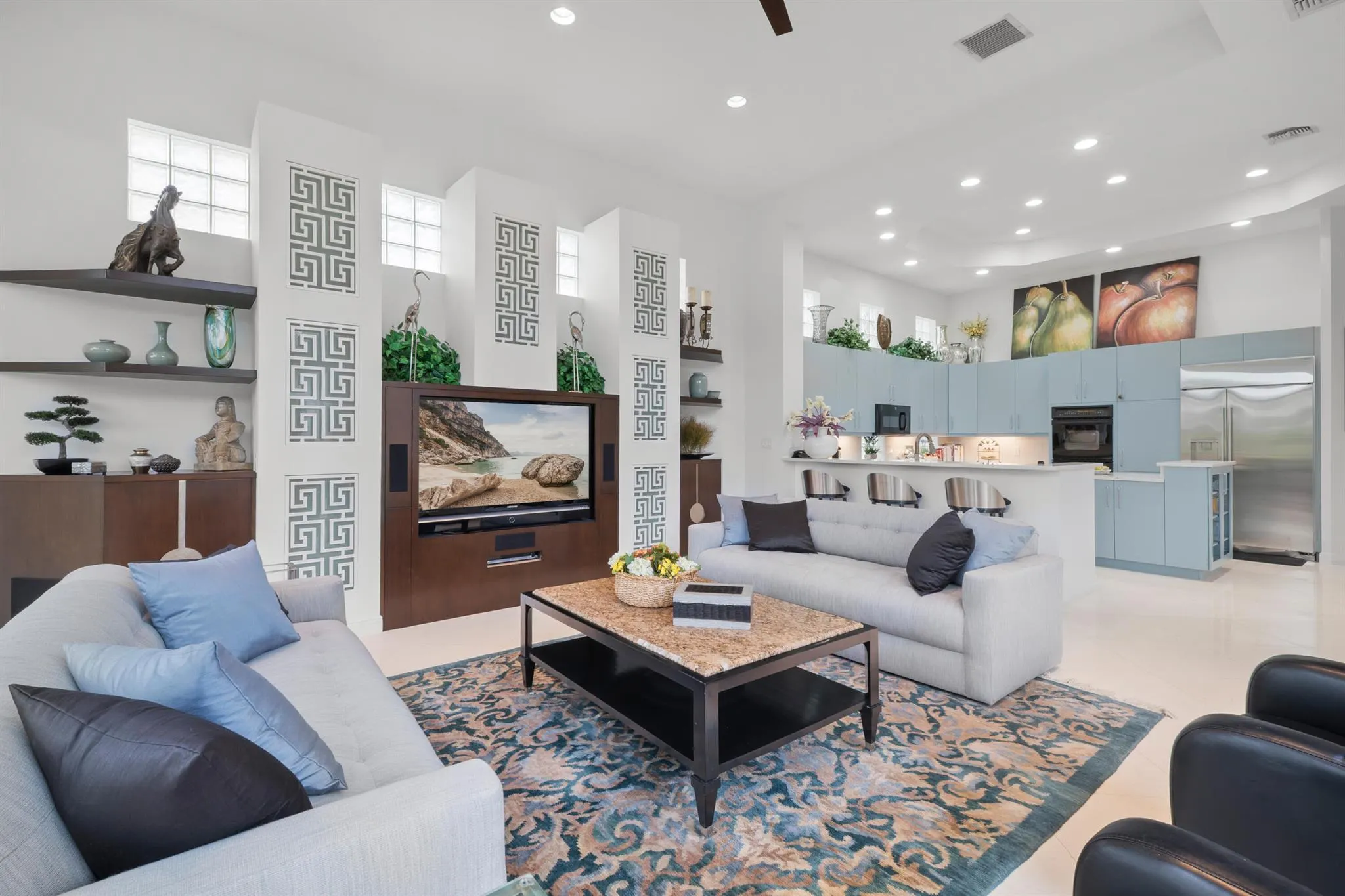 7636 Bella Verde Way