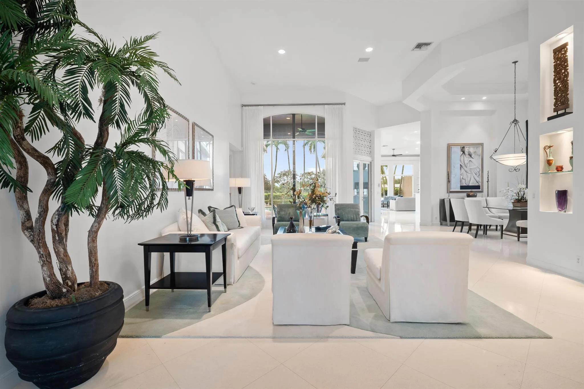7636 Bella Verde Way
