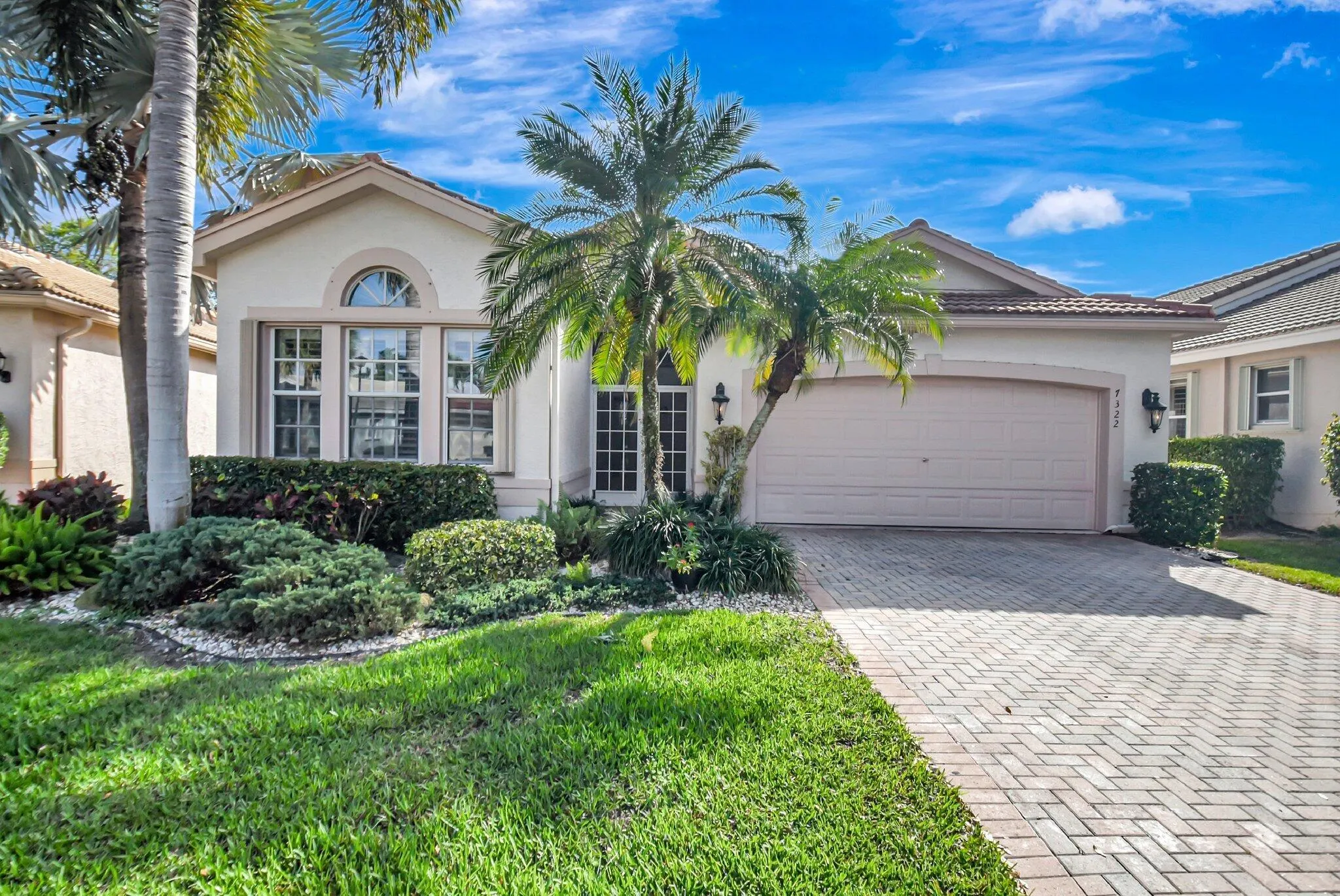 7322 Morocca Lake Drive