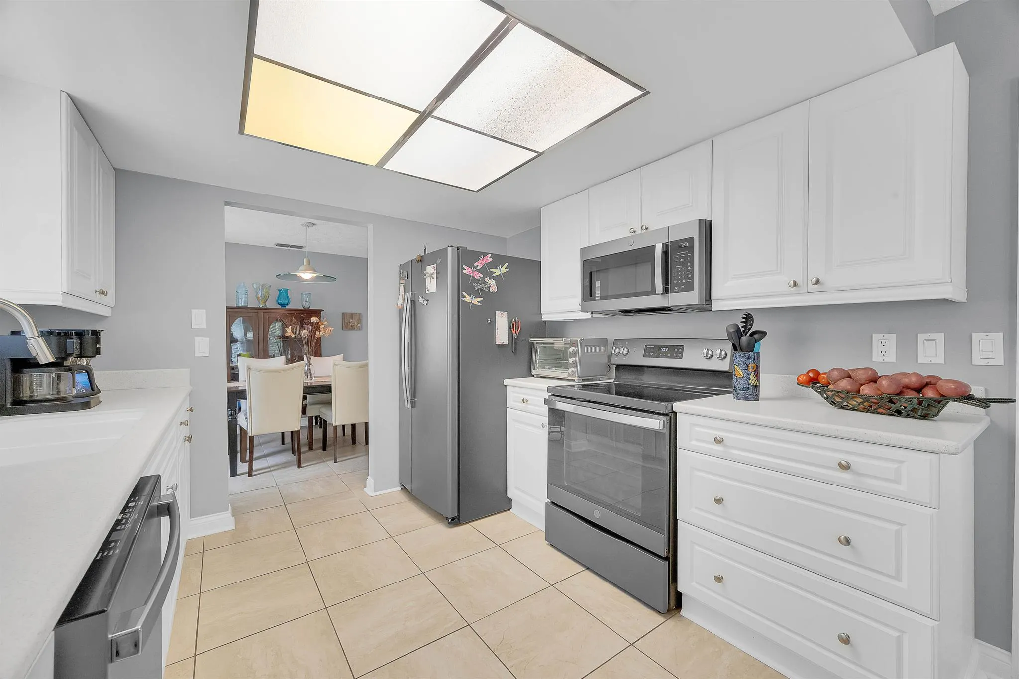 211 Brentwood Drive N