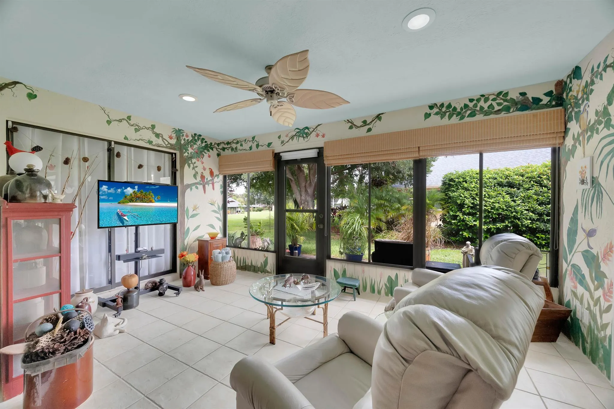 211 Brentwood Drive N