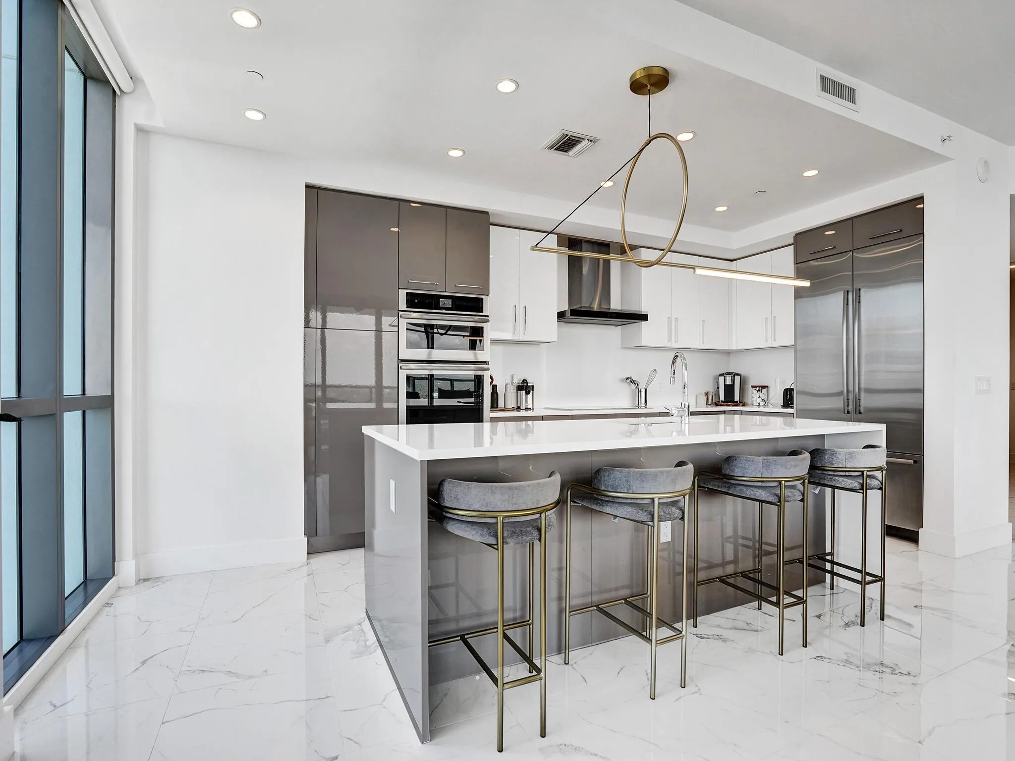 100 E Las Olas Boulevard, #3301
